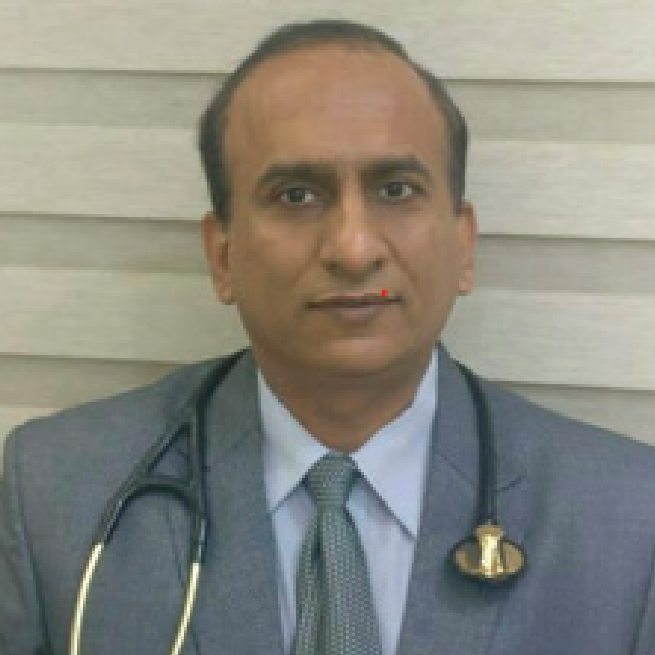 Dr. Sunil Masand